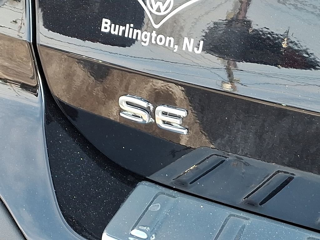 Certified 2025 Volkswagen Taos SE AWD/4WD image 34