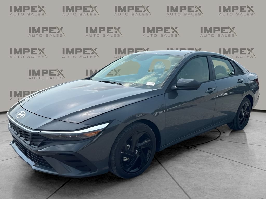 Used 2026 Hyundai Elantra Sport FWD image 1