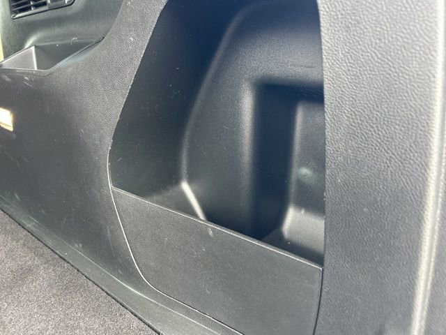 Used 2018 Ford Edge SEL FWD image 10