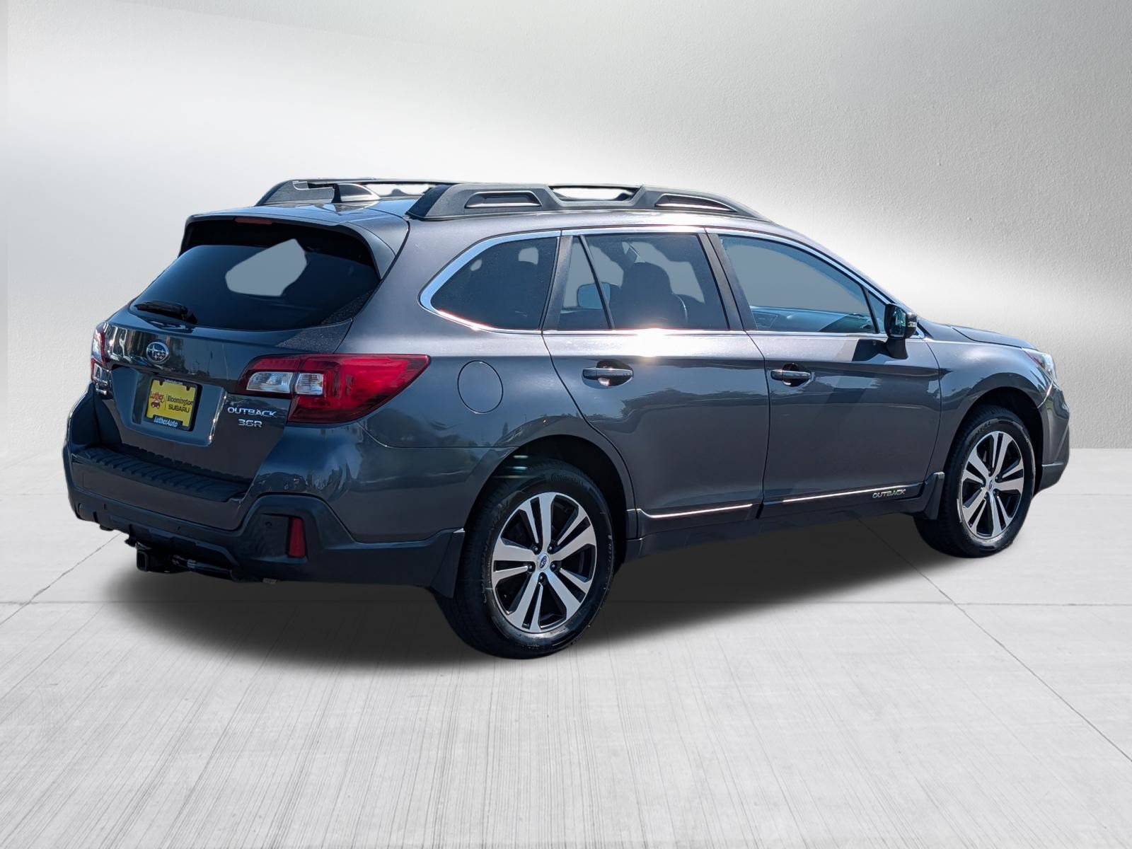 Used 2019 Subaru Outback 3.6R Limited AWD/4WD image 7