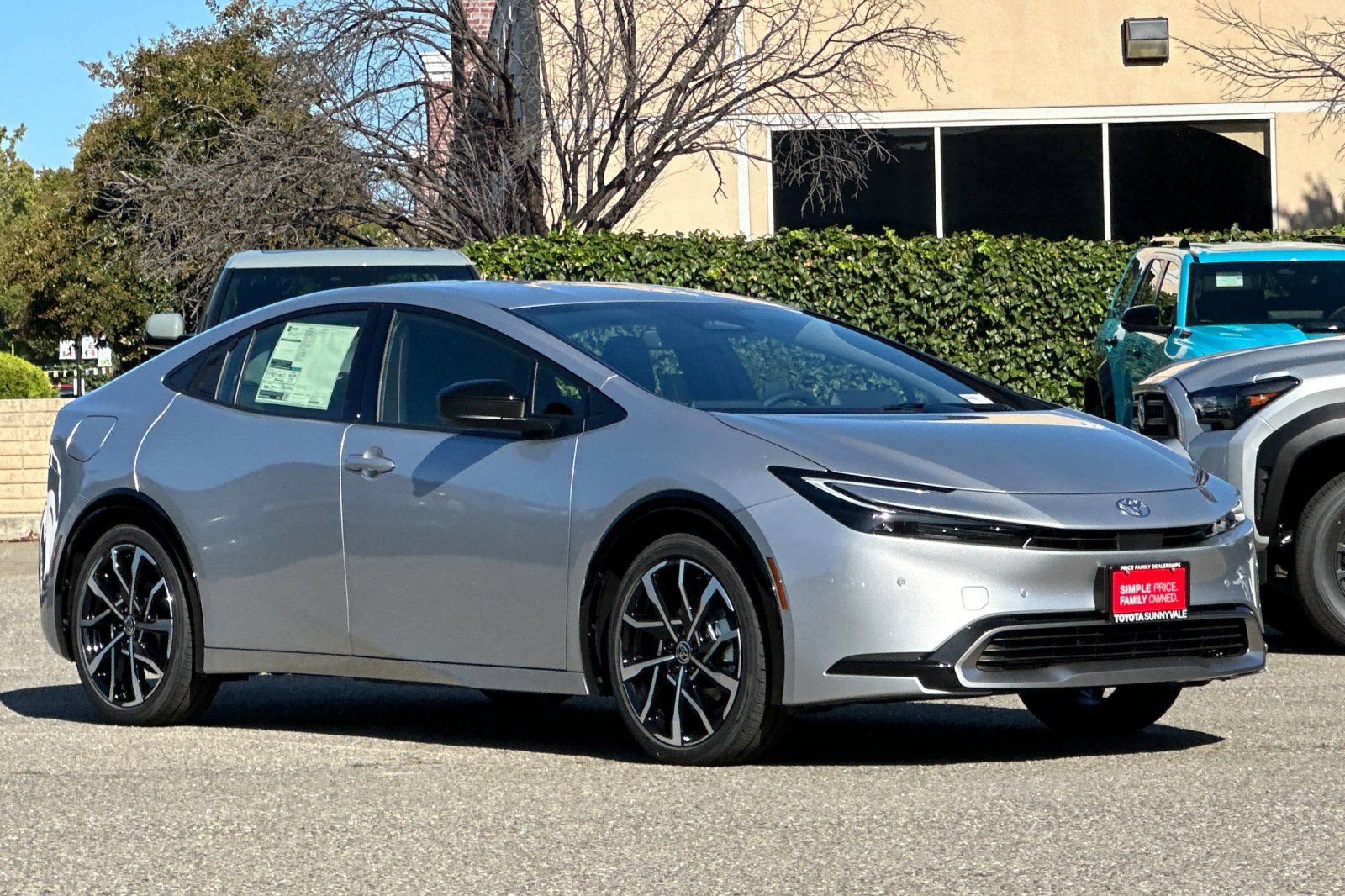 New 2026 Toyota Prius Plug-In Hybrid FWD image 10