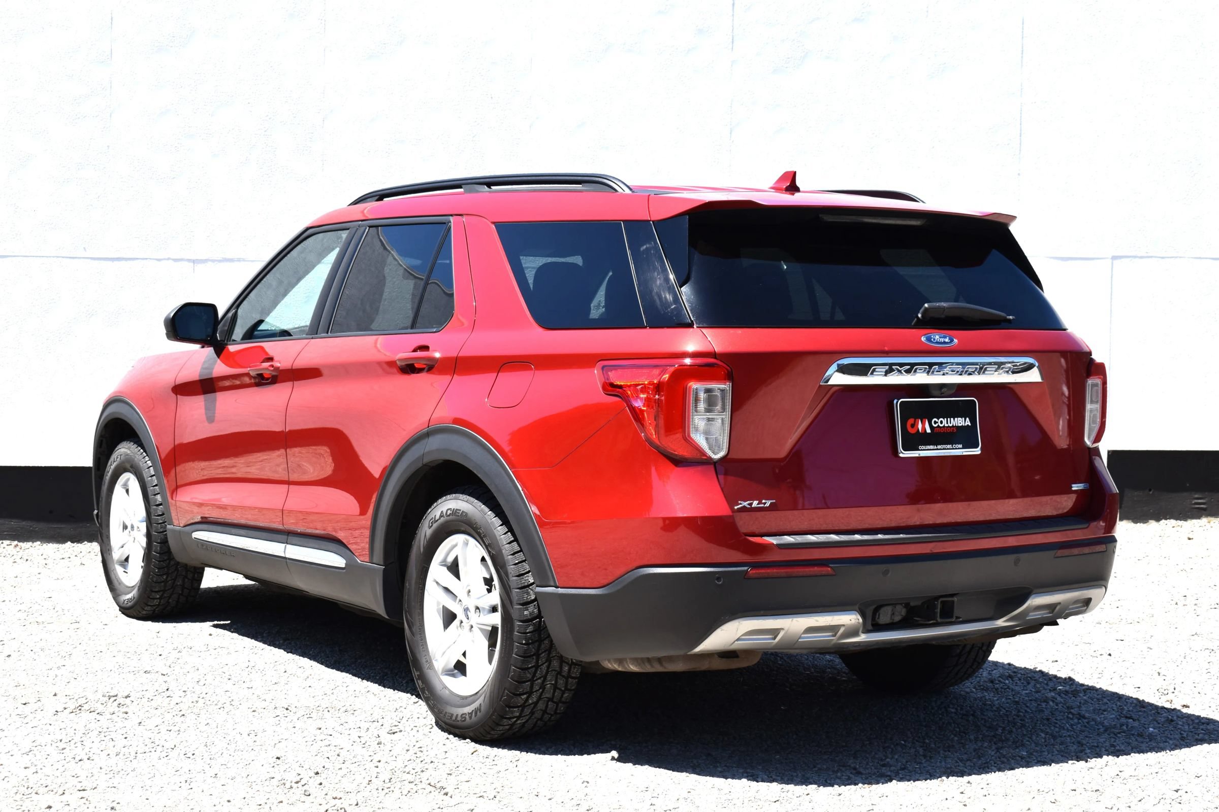 Used 2020 Ford Explorer XLT w/ Equipment Group 202A AWD/4WD image 56