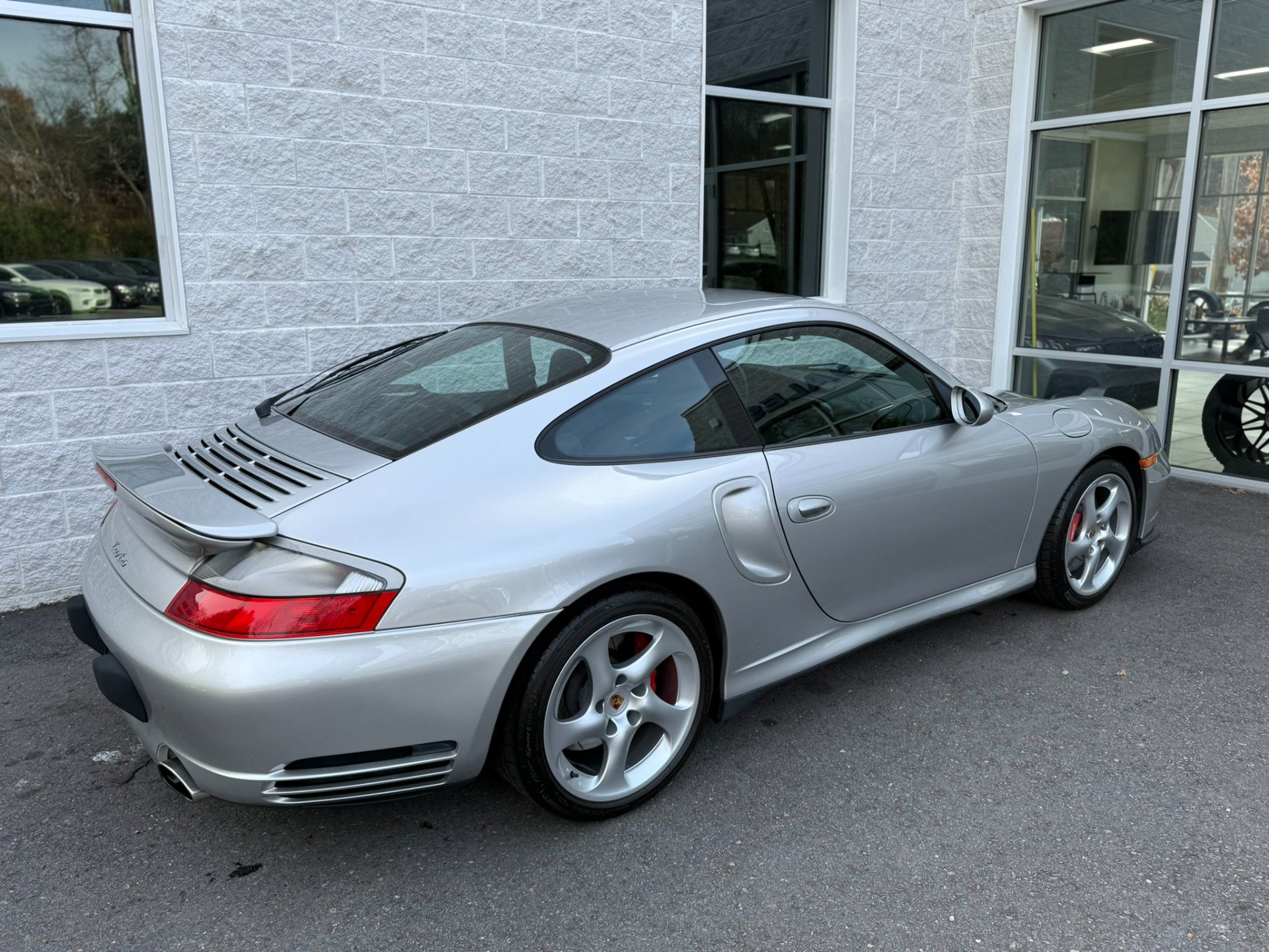 Used 2001 Porsche 911 Turbo image 27