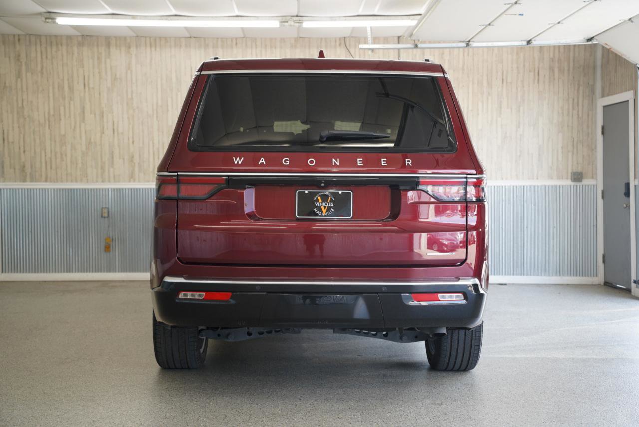 Used 2022 Jeep Wagoneer Series III w/ Premium Group I RWD image 7