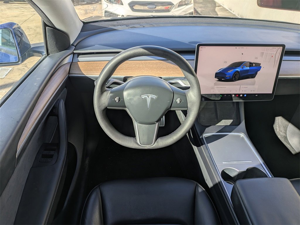 Used 2022 Tesla Model Y Performance image 17