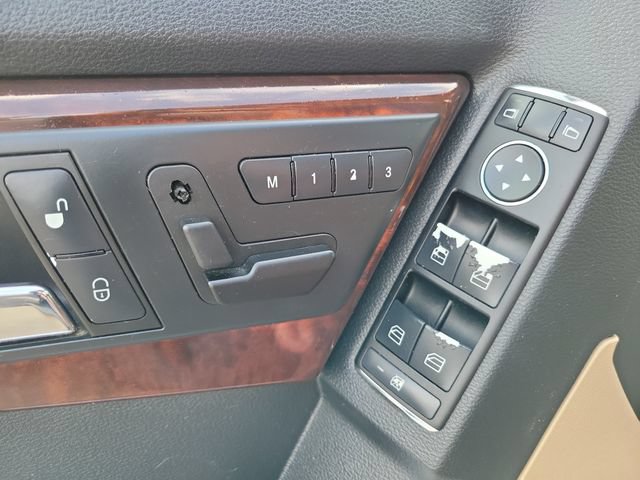 Used 2010 Mercedes-Benz GLK 350 4MATIC image 21