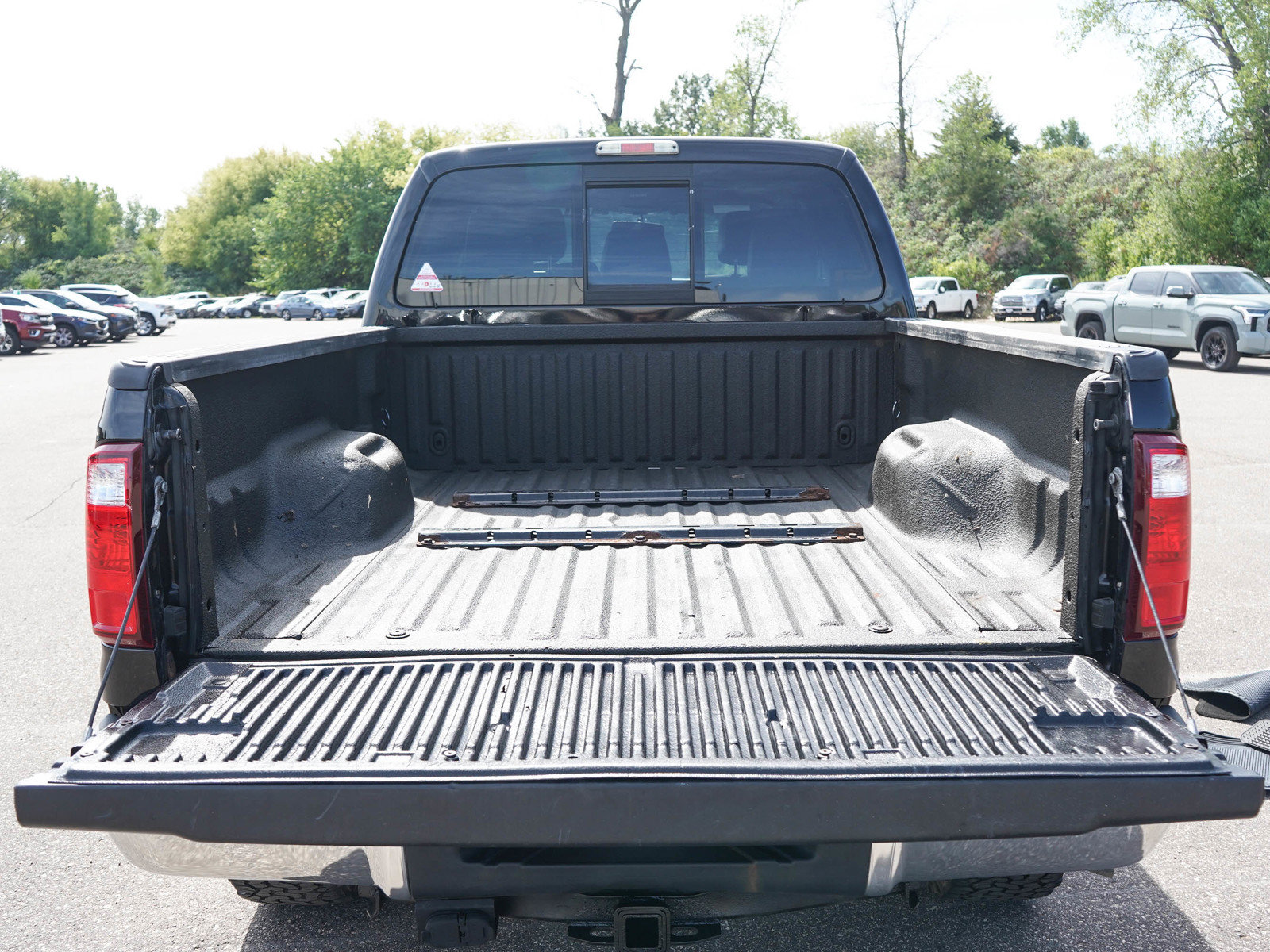 Used 2016 Ford F250 Lariat w/ Lariat Ultimate Package AWD/4WD image 16