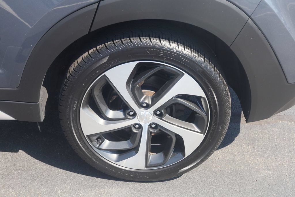 Used 2018 Hyundai Tucson Value AWD/4WD image 32