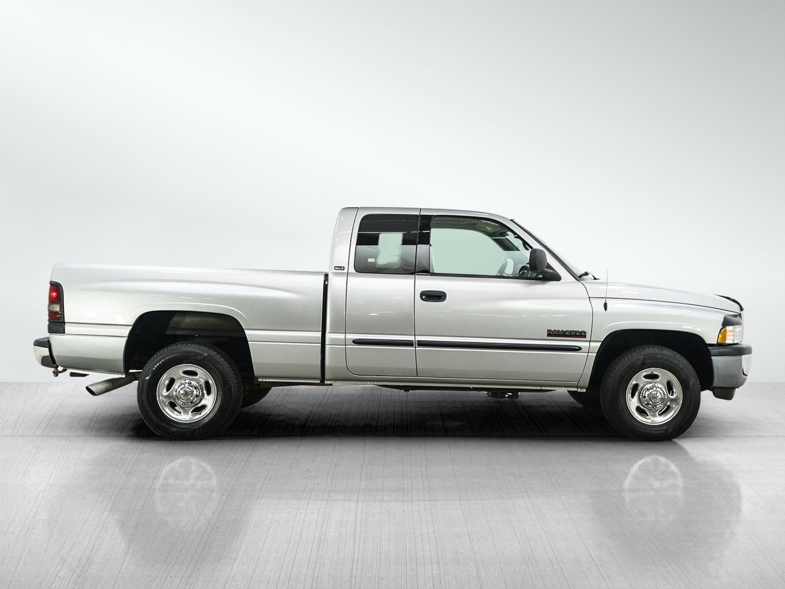 Used 2002 Dodge Ram 2500 Truck 2WD Quad Cab image 7