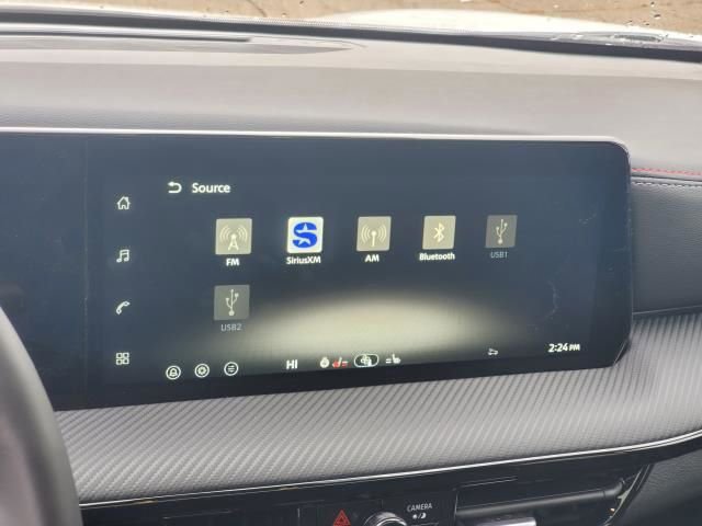 New 2026 Nissan Kicks SR image 28