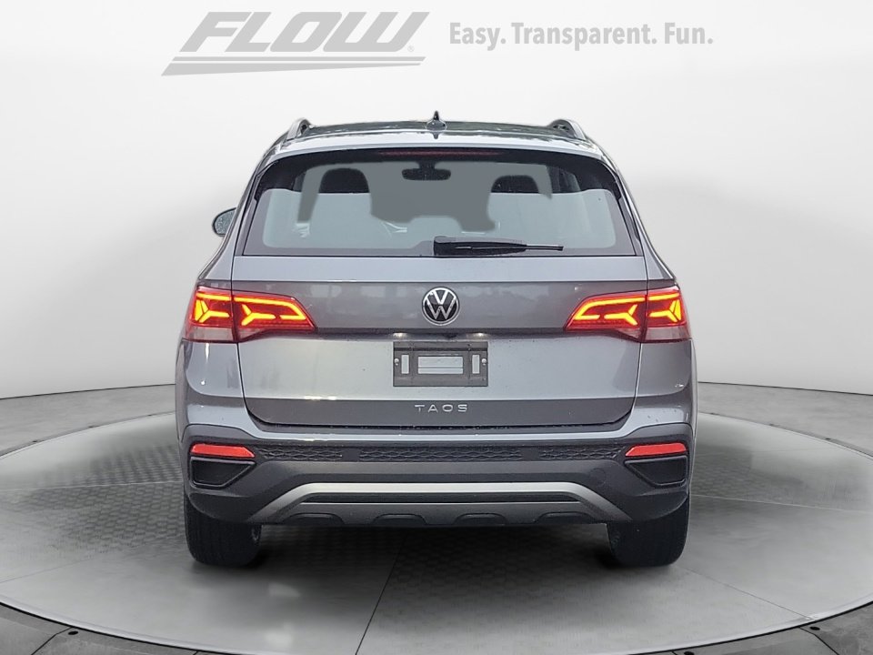 Certified 2024 Volkswagen Taos S image 7