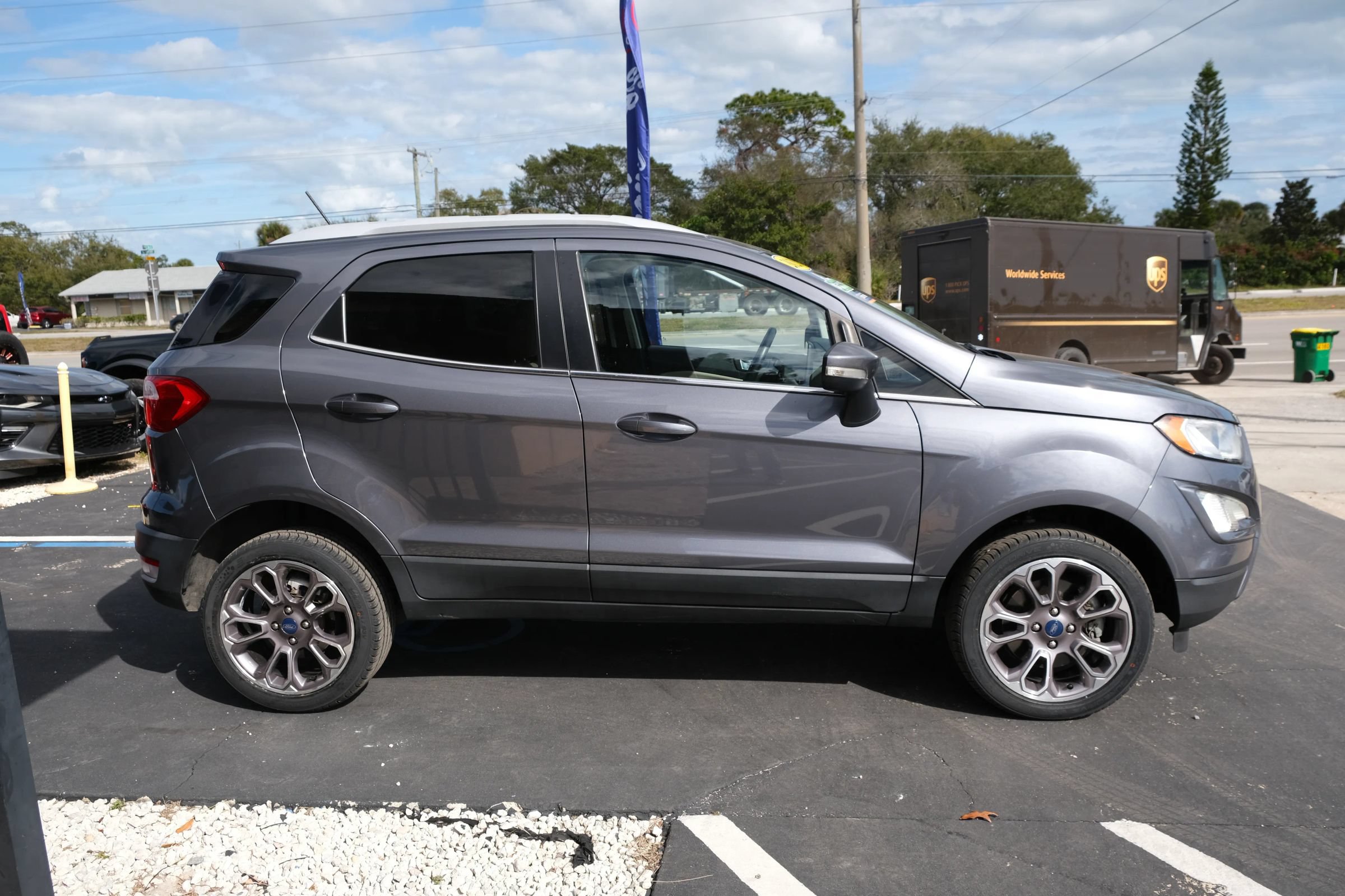 Used 2021 Ford EcoSport Titanium AWD/4WD image 7