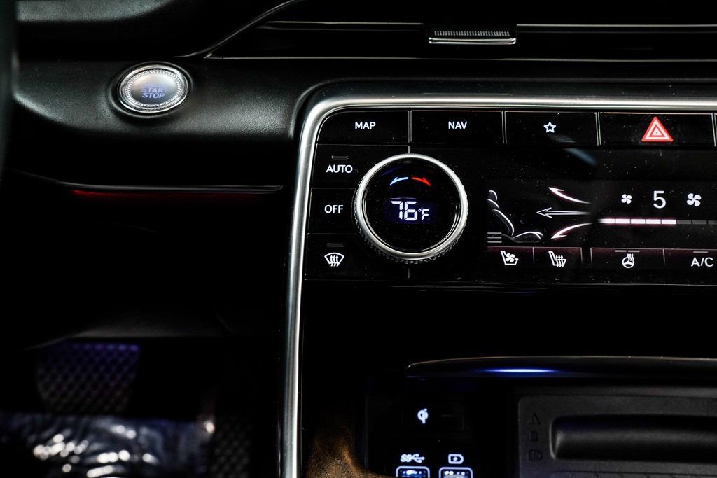 Used 2023 Genesis GV80 2.5T w/ Prestige 20" Package image 26