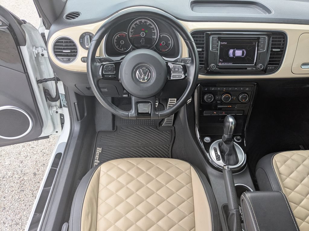 Used 2019 Volkswagen Beetle 2.0T Final Edition SEL FWD image 20