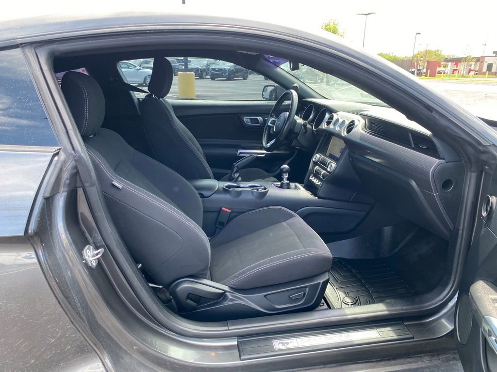 Used 2020 Ford Mustang GT w/ GT Performance Package image 11