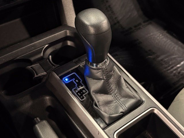 Used 2021 Toyota Tacoma SR5 RWD image 26