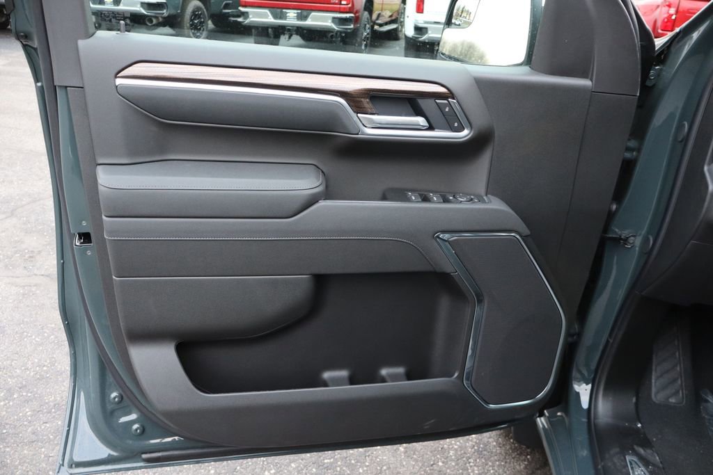 New 2026 Chevrolet Silverado 1500 LT image 4