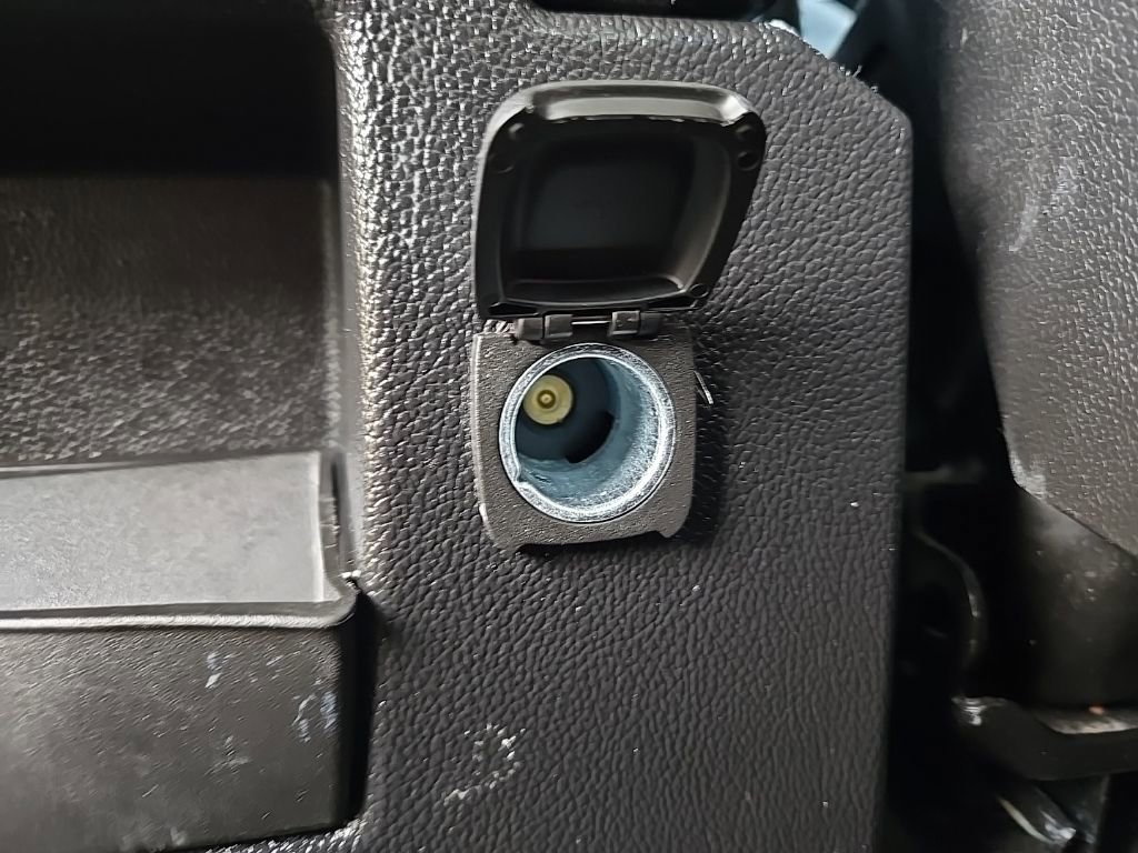 Used 2018 Chevrolet Silverado 1500 LT w/ All Star Edition image 38