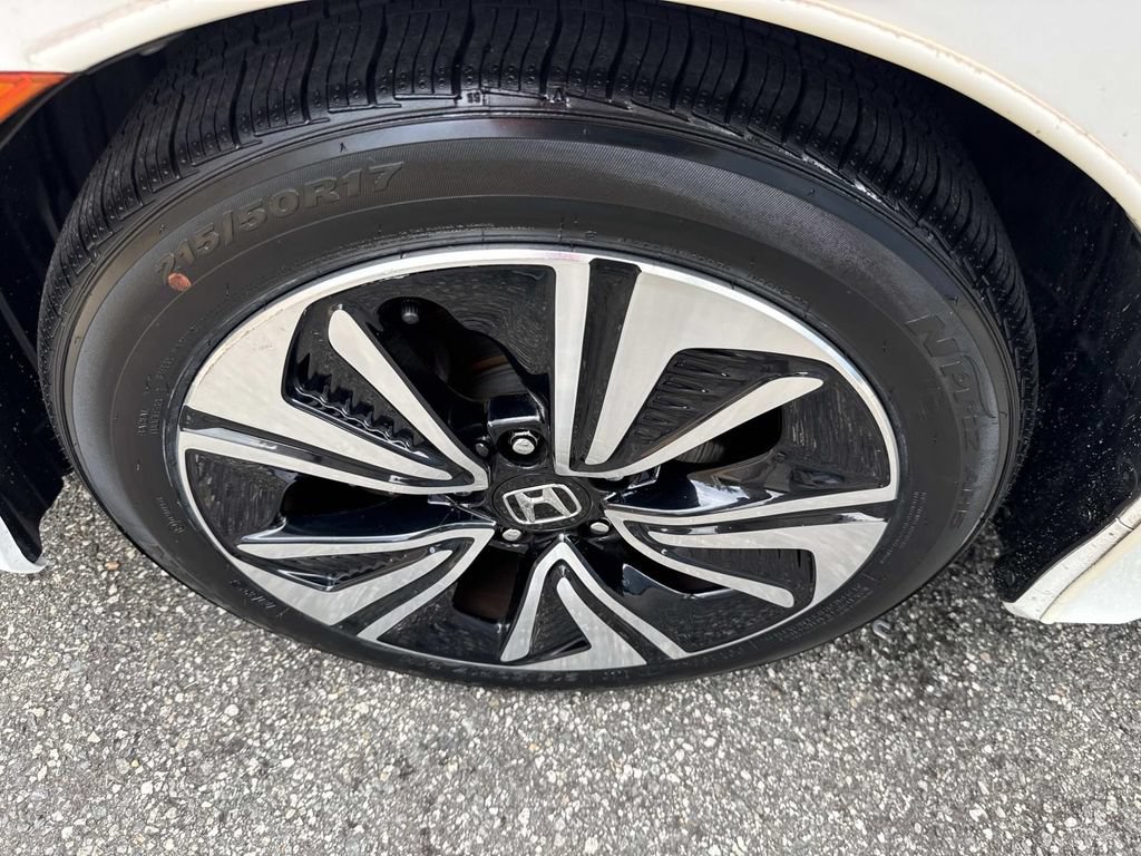 Used 2017 Honda Civic EX-L image 11