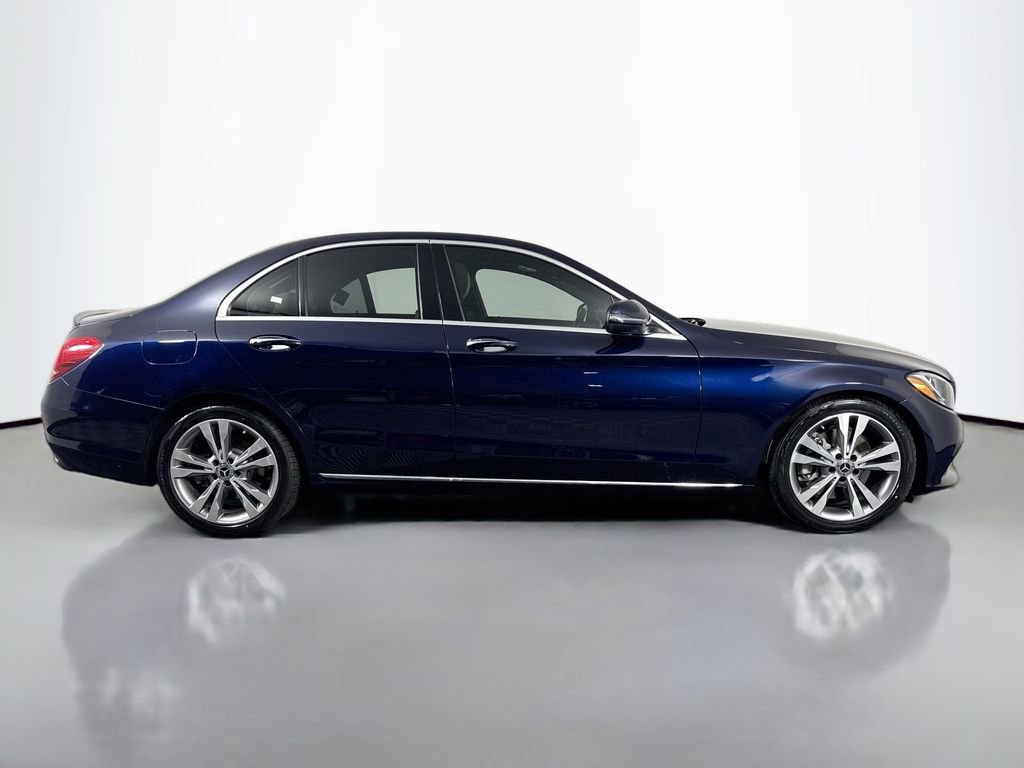 Used 2018 Mercedes-Benz C 300 Sedan image 4