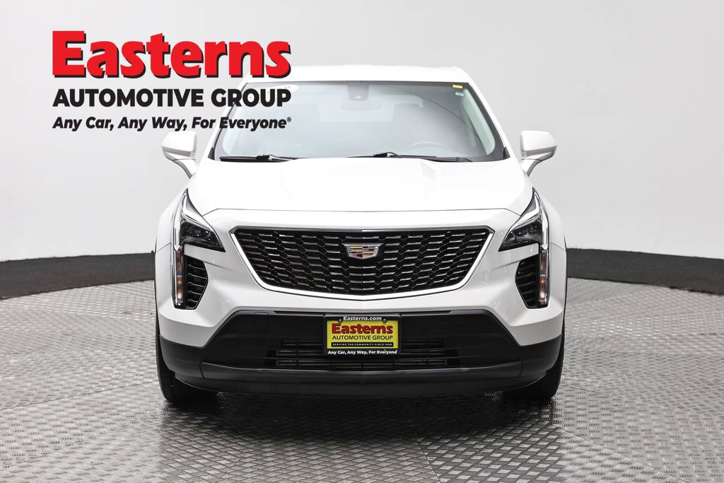 Used 2019 Cadillac XT4 Luxury AWD/4WD image 2