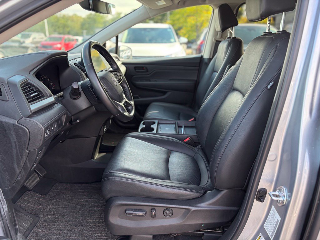 Used 2025 Honda Odyssey EX-L image 25