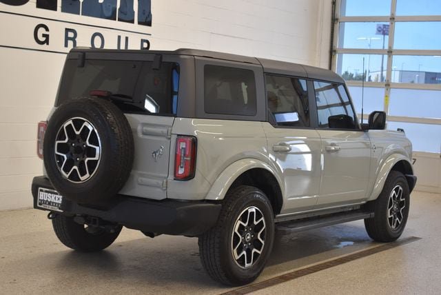Used 2022 Ford Bronco Outer Banks AWD/4WD image 4