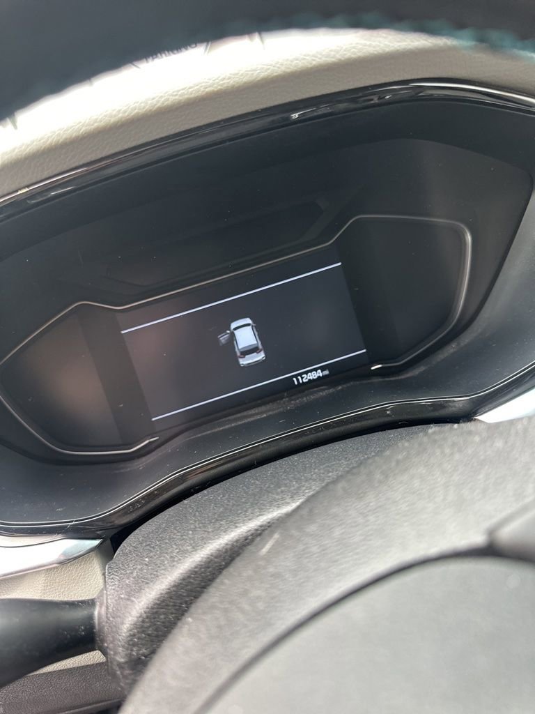 Used 2020 Kia Niro EX Premium FWD image 2