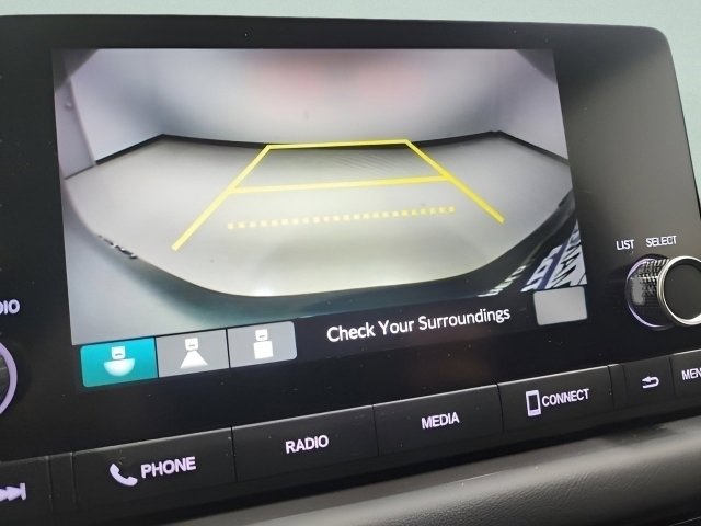 Certified 2025 Honda HR-V Sport image 3