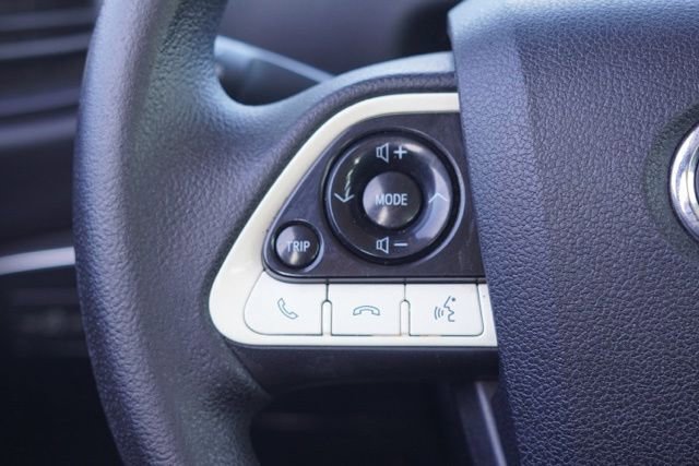 Used 2016 Toyota Prius Two image 20