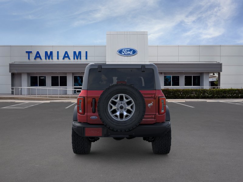 Used 2025 Ford Bronco Badlands AWD/4WD image 5