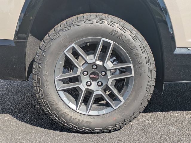 New 2026 GMC Terrain AT4 w/ Convenience Package III AWD/4WD image 11
