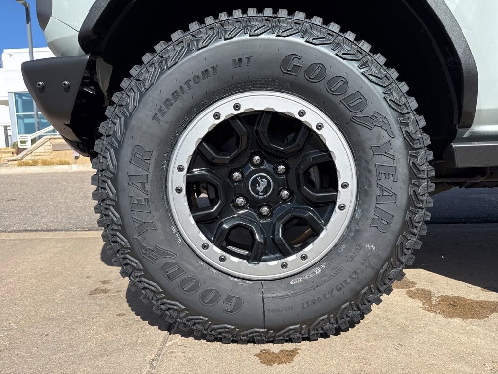 Used 2022 Ford Bronco Badlands image 27