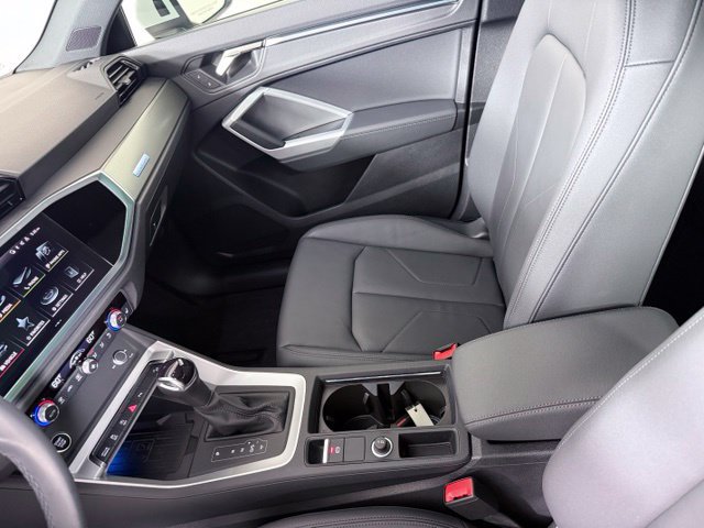 Certified 2024 Audi Q3 2.0T Premium Plus AWD/4WD image 18