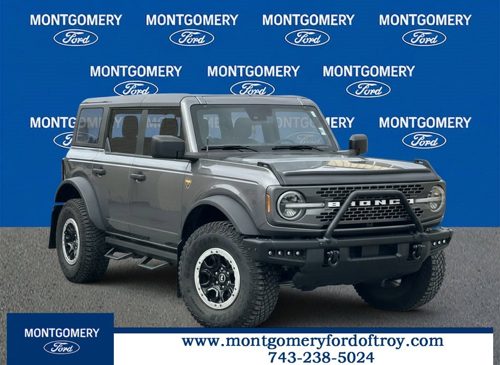 Used 2022 Ford Bronco Badlands w/ Sasquatch Package image 1