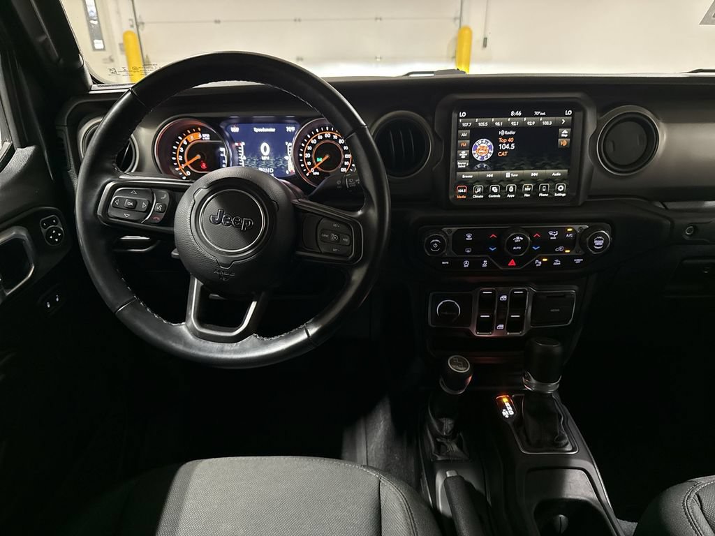 Used 2021 Jeep Gladiator Sport AWD/4WD image 11