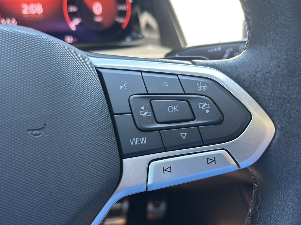 New 2026 Volkswagen Atlas Peak Edition AWD/4WD image 24