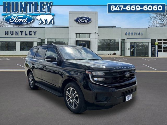 Used 2025 Ford Expedition Active AWD/4WD image 4