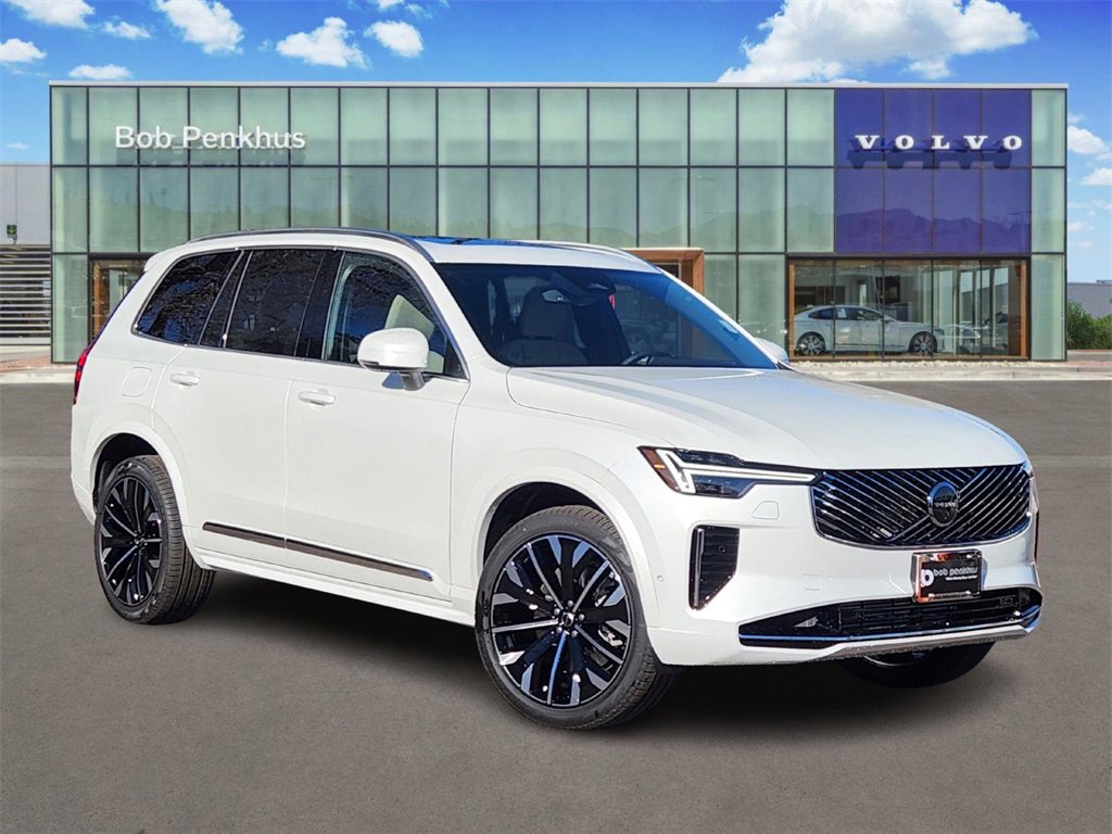 New 2026 Volvo XC90 T8 Plus