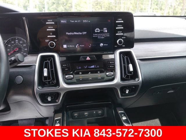 Used 2021 Kia Sorento EX w/ Panoramic Sunroof Package FWD image 12