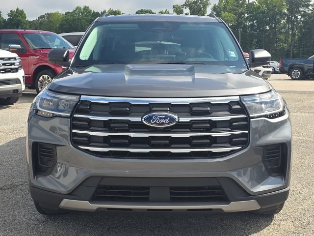 Used 2025 Ford Explorer Active RWD image 8