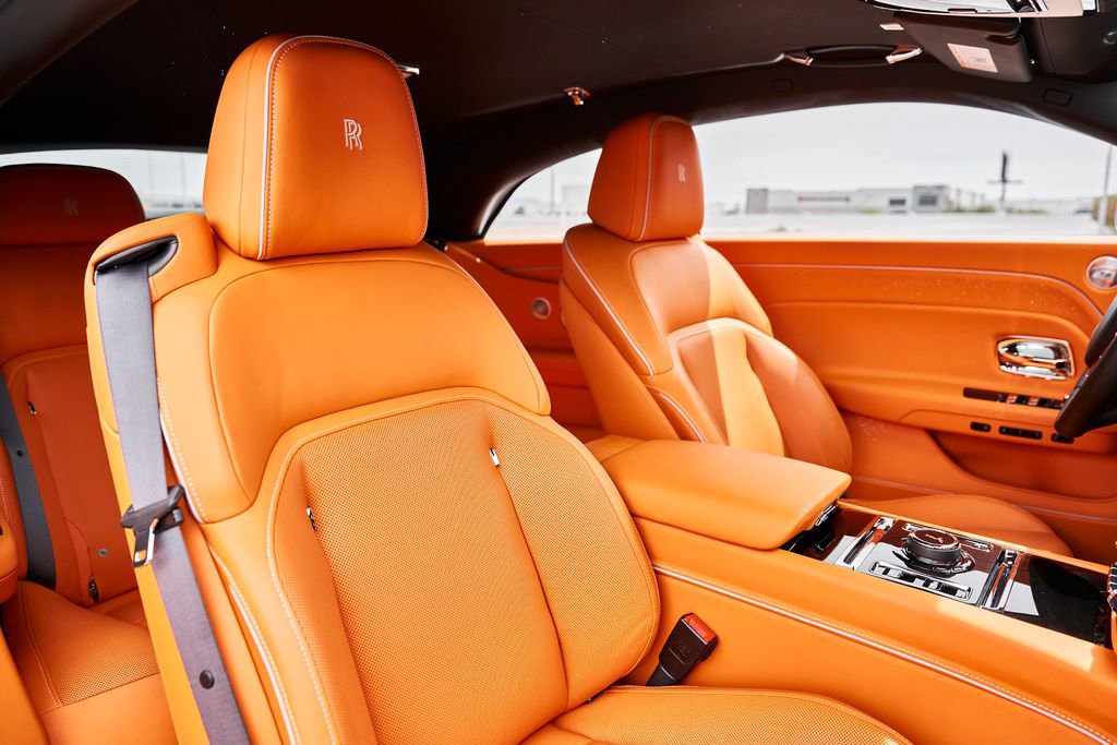 Used 2025 Rolls-Royce Spectre w/ Spectre Launch Package image 38
