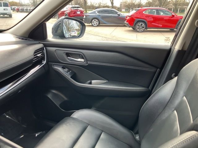 Used 2026 Nissan Rogue SL AWD/4WD image 20