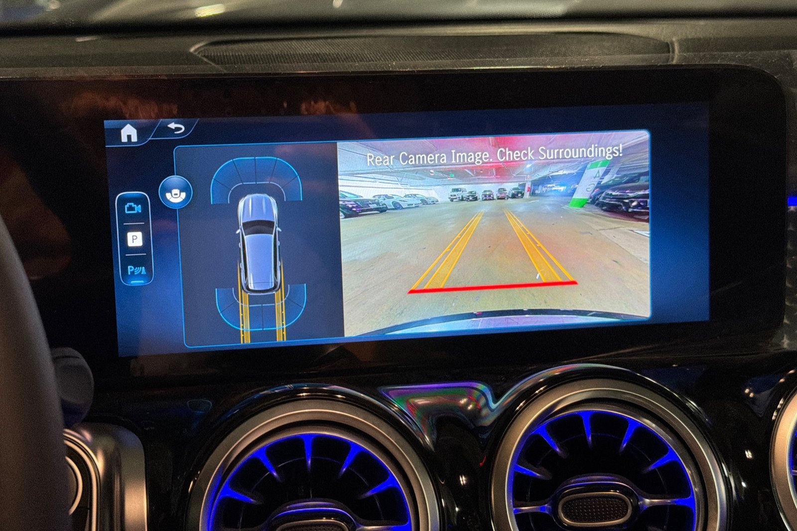 New 2025 Mercedes-Benz GLB 250 image 18