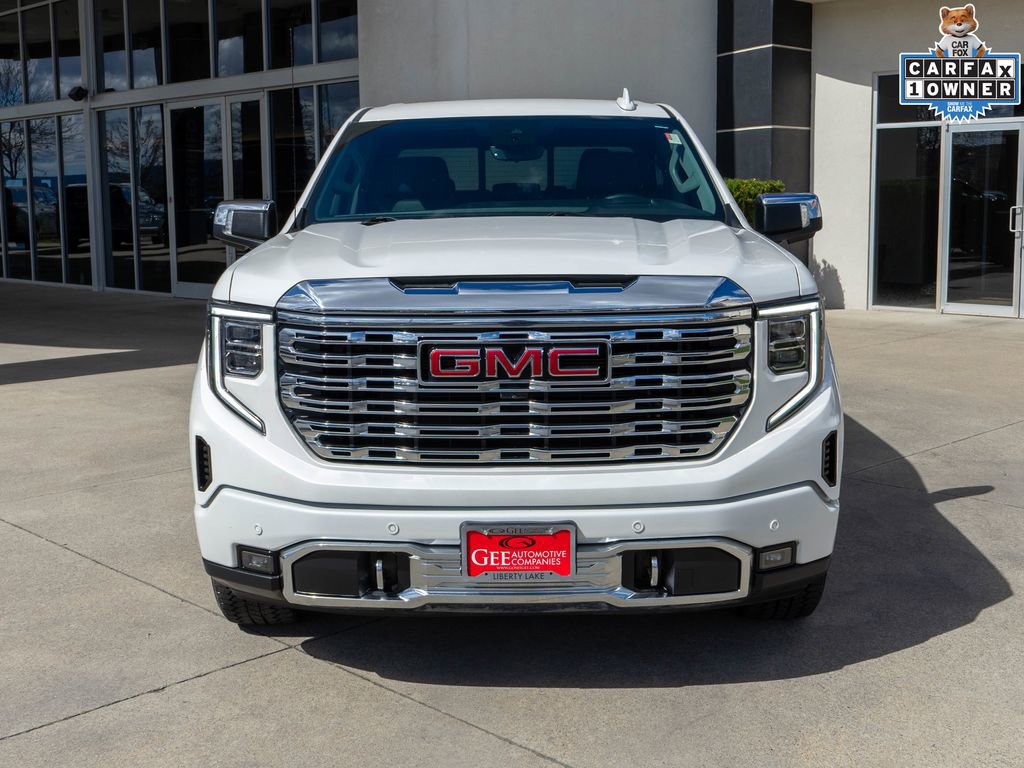 Used 2023 GMC Sierra 1500 Denali w/ Technology Package image 2