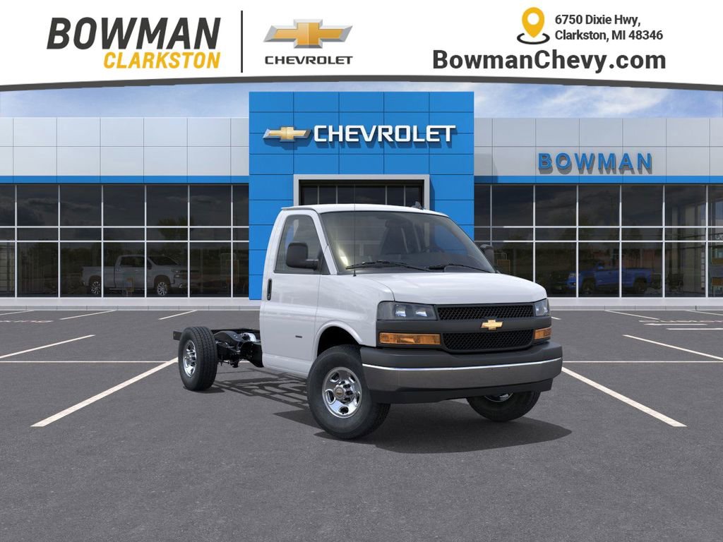 New 2025 Chevrolet Express 3500 w/ Power Convenience Package