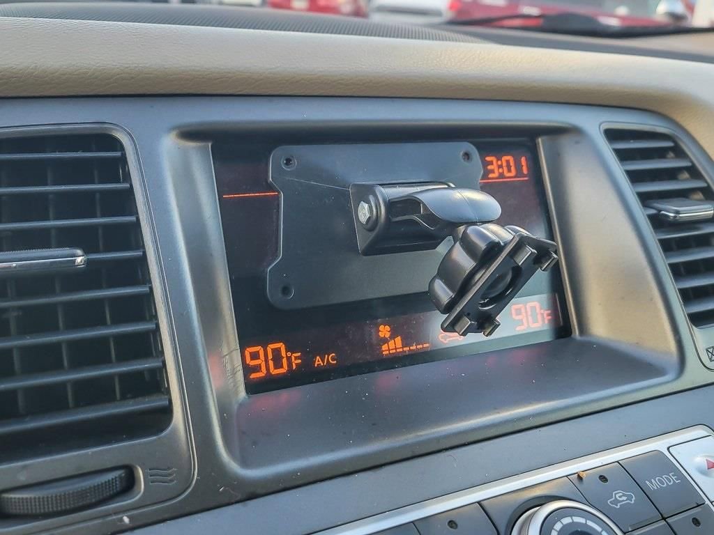 Used 2013 Nissan Murano S image 12