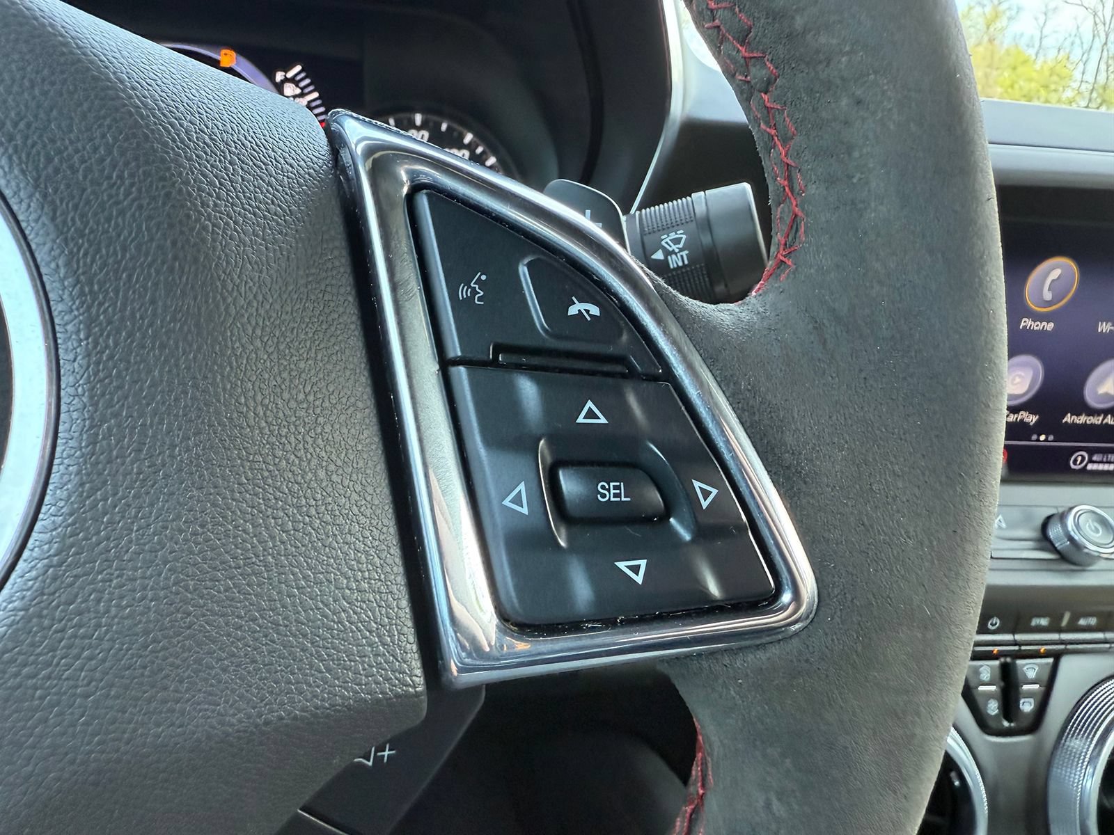 Certified 2024 Chevrolet Camaro ZL1 RWD image 30