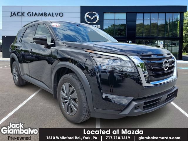 Used 2024 Nissan Pathfinder SV w/ SV Premium Package AWD/4WD image 1
