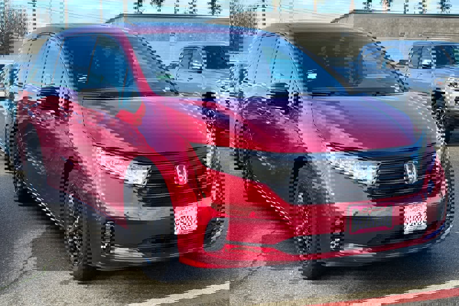 Used 2023 Honda Odyssey Sport image 3